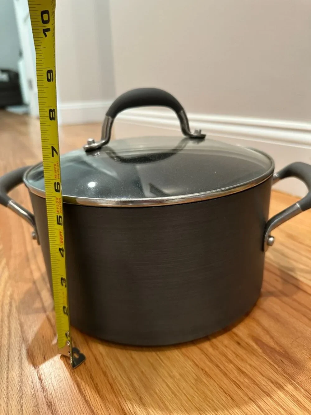 Kitchen Aid 6-Quart Pot. Hard Base Non-Stick System with Clear Glass Lid, Gray